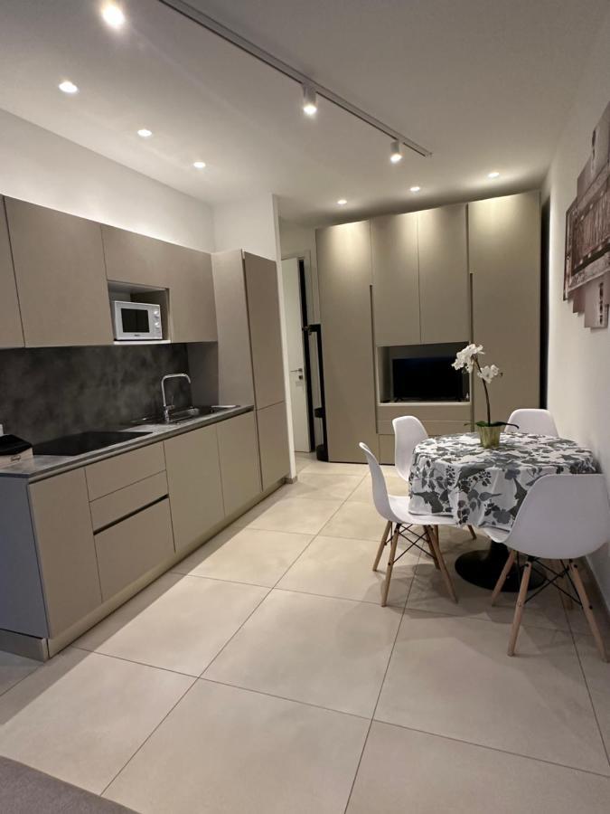 Apartments Ennio Top Class Bari Buitenkant foto