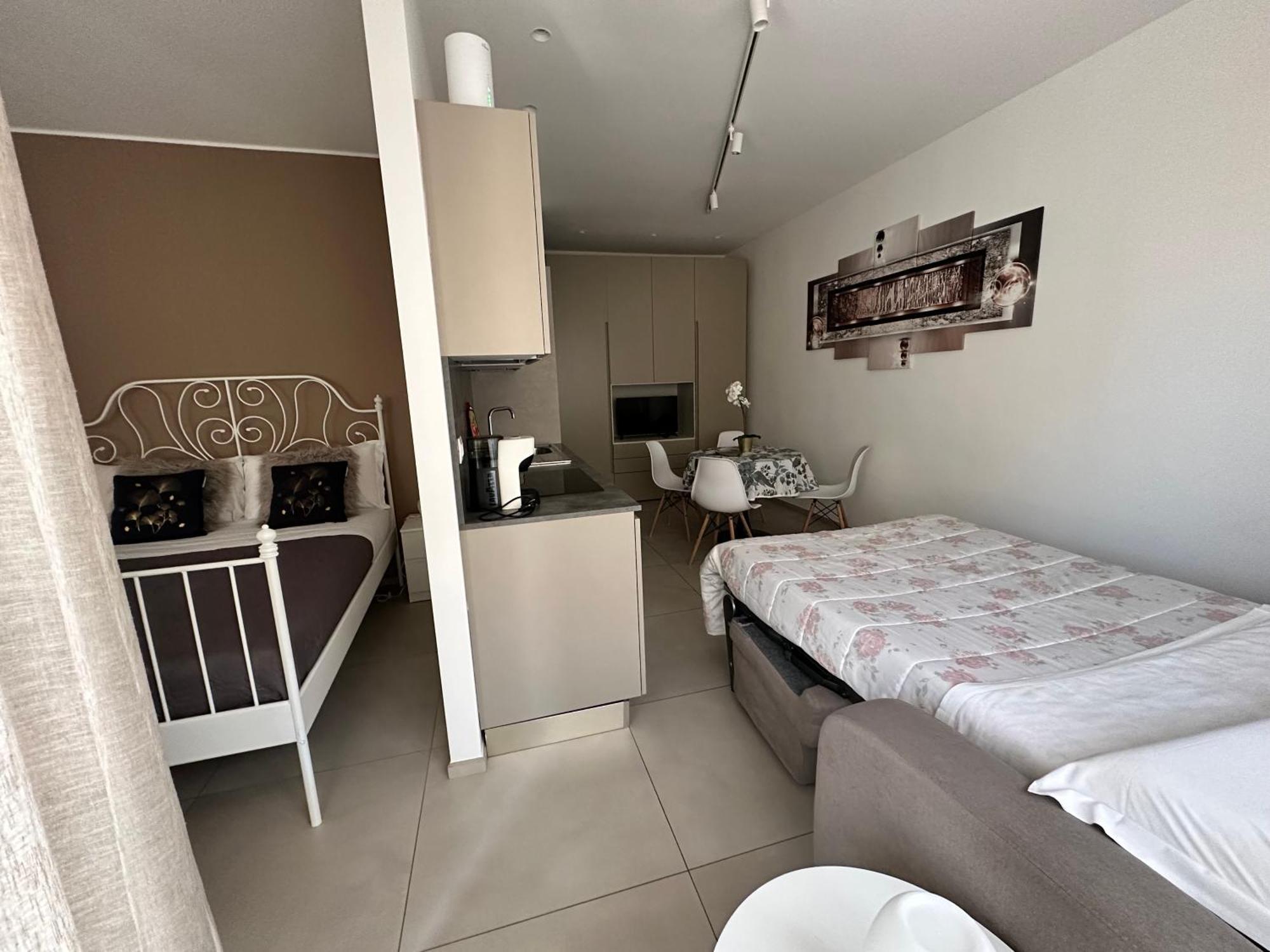 Apartments Ennio Top Class Bari Buitenkant foto