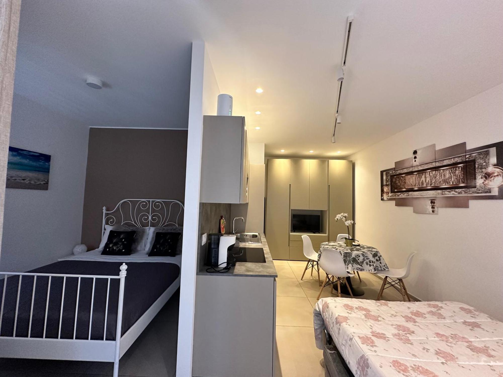 Apartments Ennio Top Class Bari Buitenkant foto